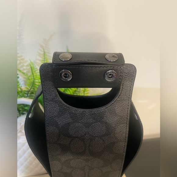 🖤NWT Coach Wine Tote - Picture 5 of 6
